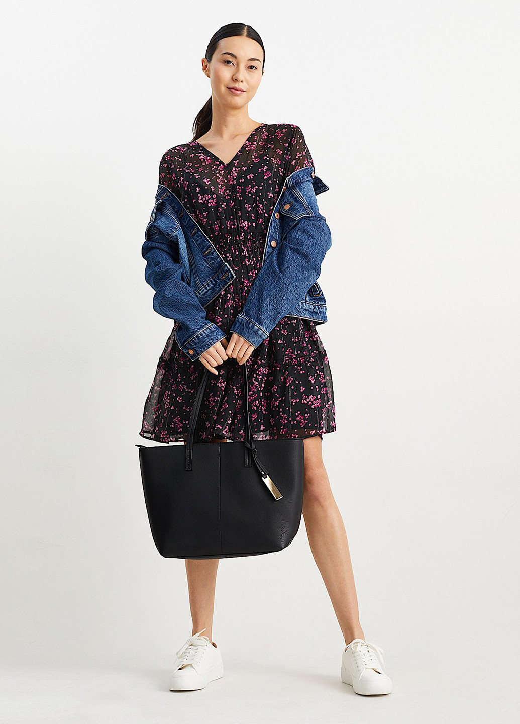 Чорна кежуал сукня кльош C&A з квітковим принтом