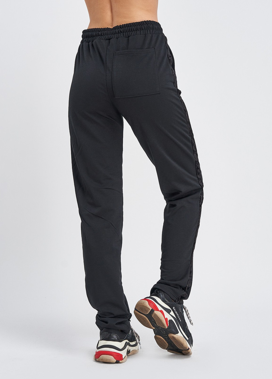 Черные спортивные демисезонные прямые брюки ISSA PLUS