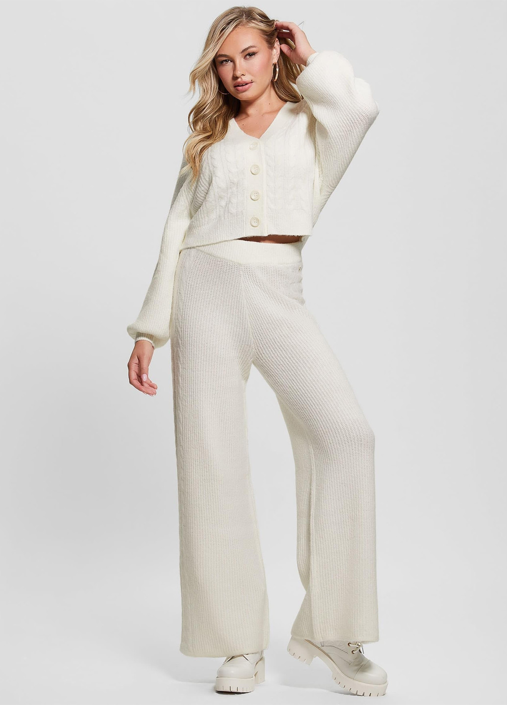 Молочный демисезонный кардиган Guess