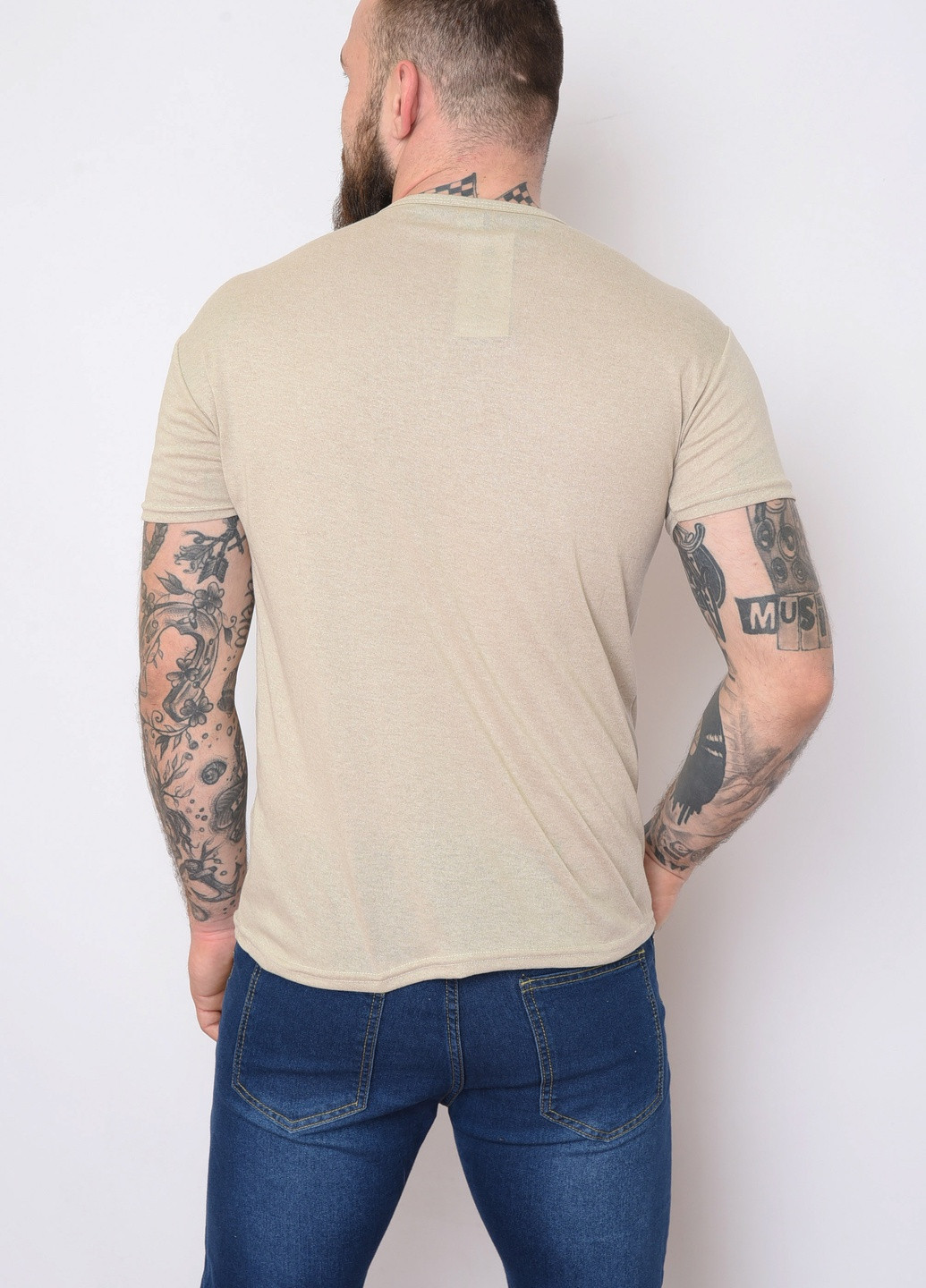 Бежева футболка чоловіча бежевого кольору з написами Let's Shop