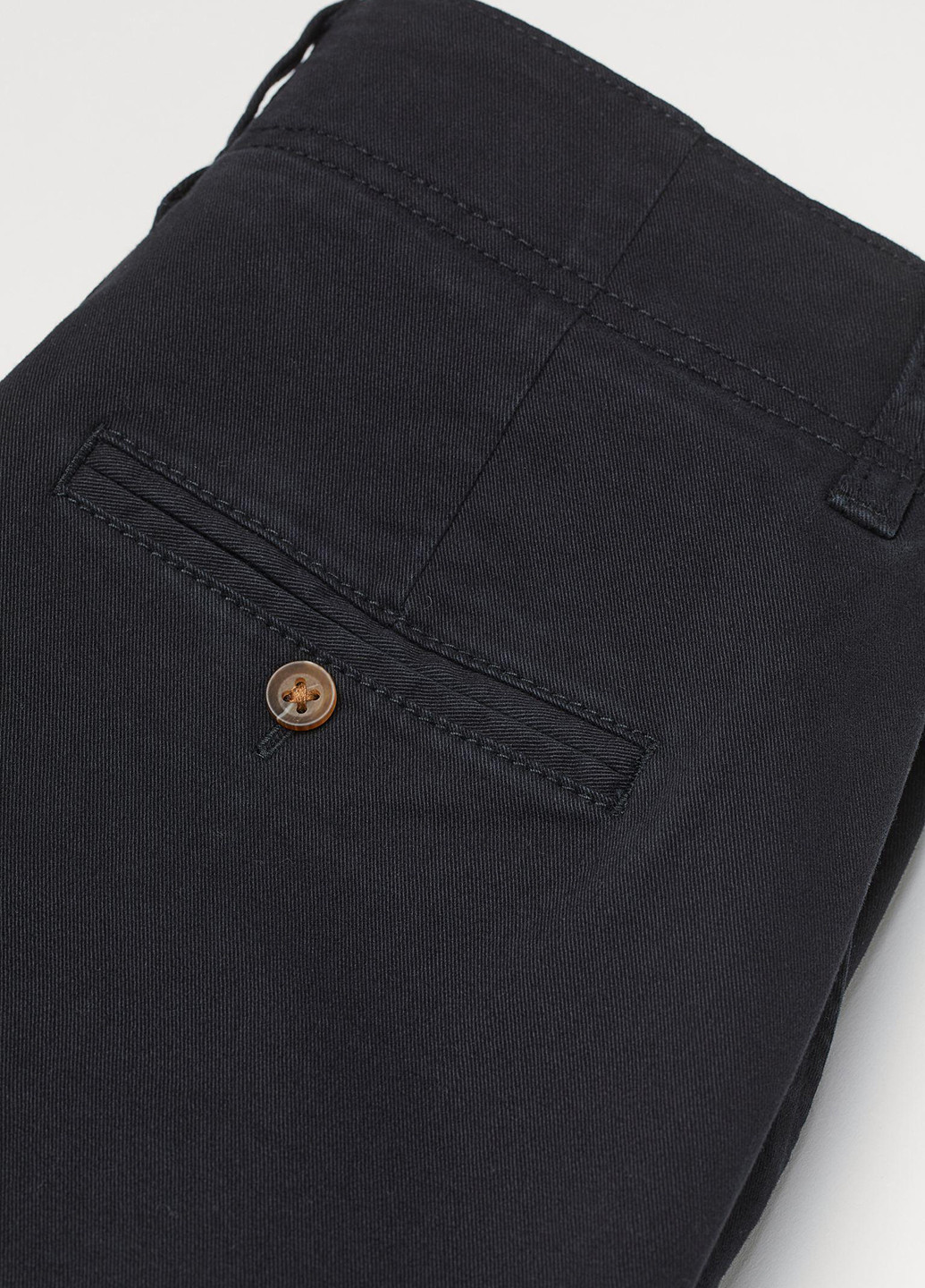 Черные кэжуал демисезонные чиносы, укороченные брюки H&M