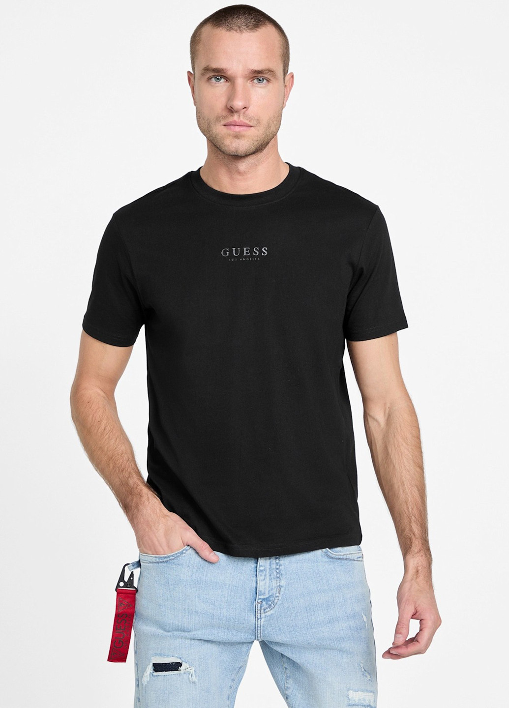 Черная футболка Guess