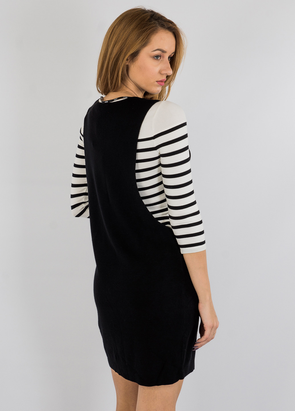 Черное кэжуал платье платье-свитер Only в полоску