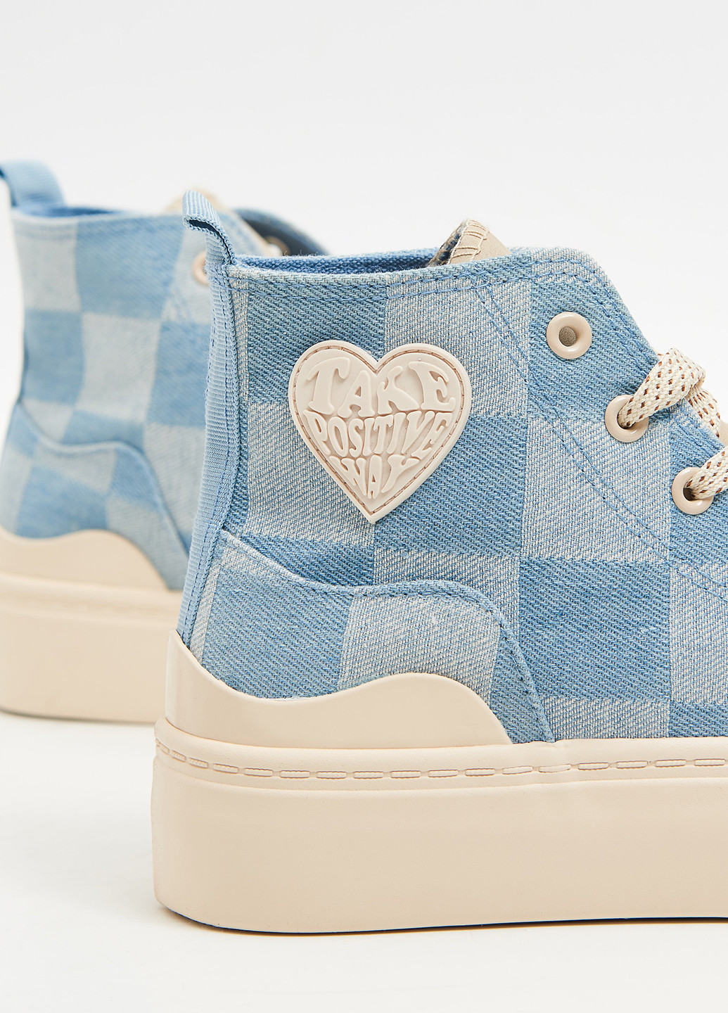 Світло-синій кеди Cropp