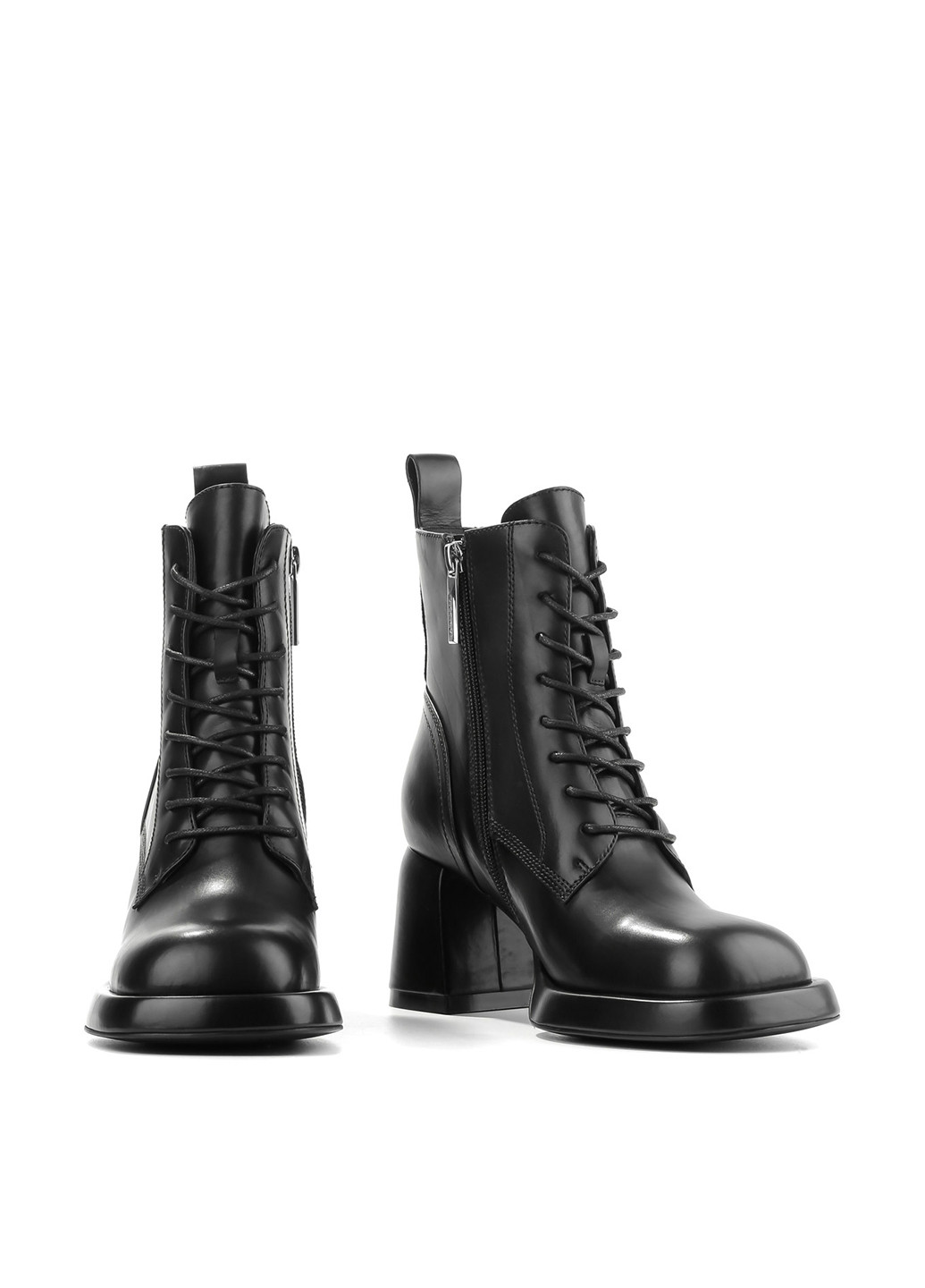 Зимние ботинки Le'BERDES со шнуровкой