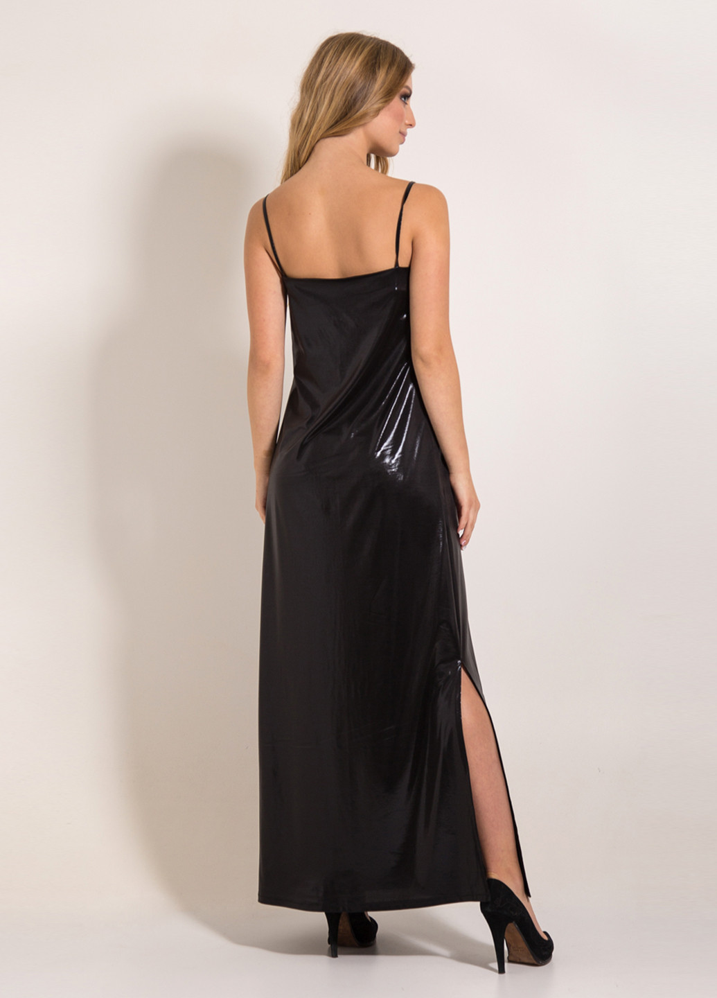 Черное вечернее платье Bessa однотонное