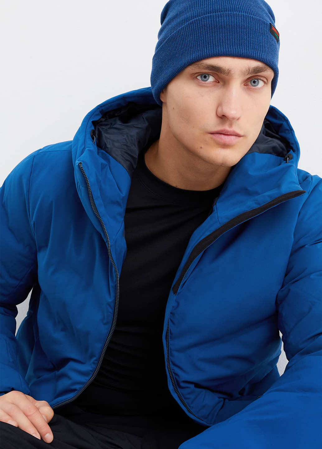 Синяя зимняя куртка C&A