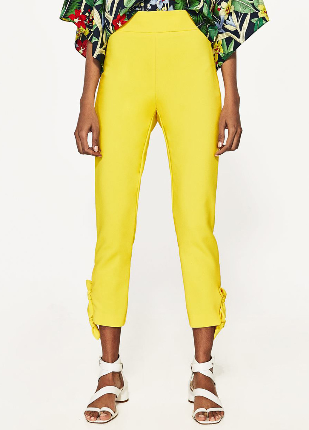 Желтые кэжуал демисезонные брюки Zara