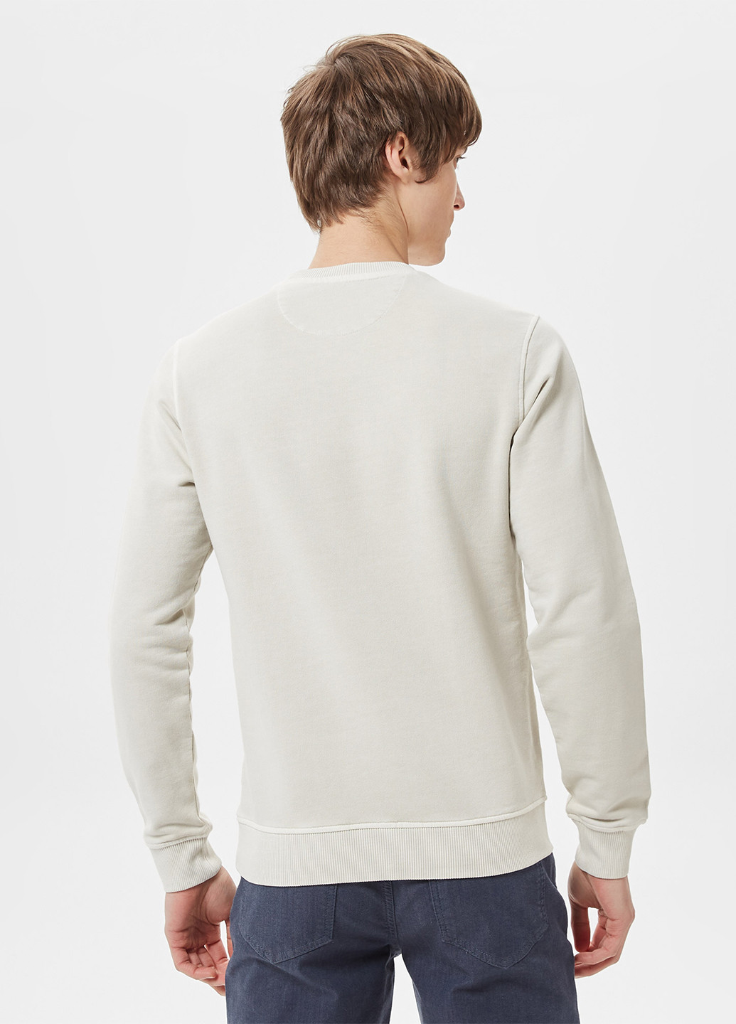 Светло-бежевый свитшот Lacoste однотонный вышивка (265150888)