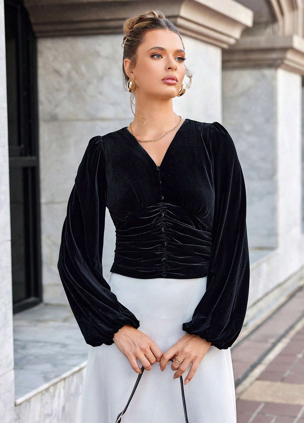 Чёрная блуза SHEIN