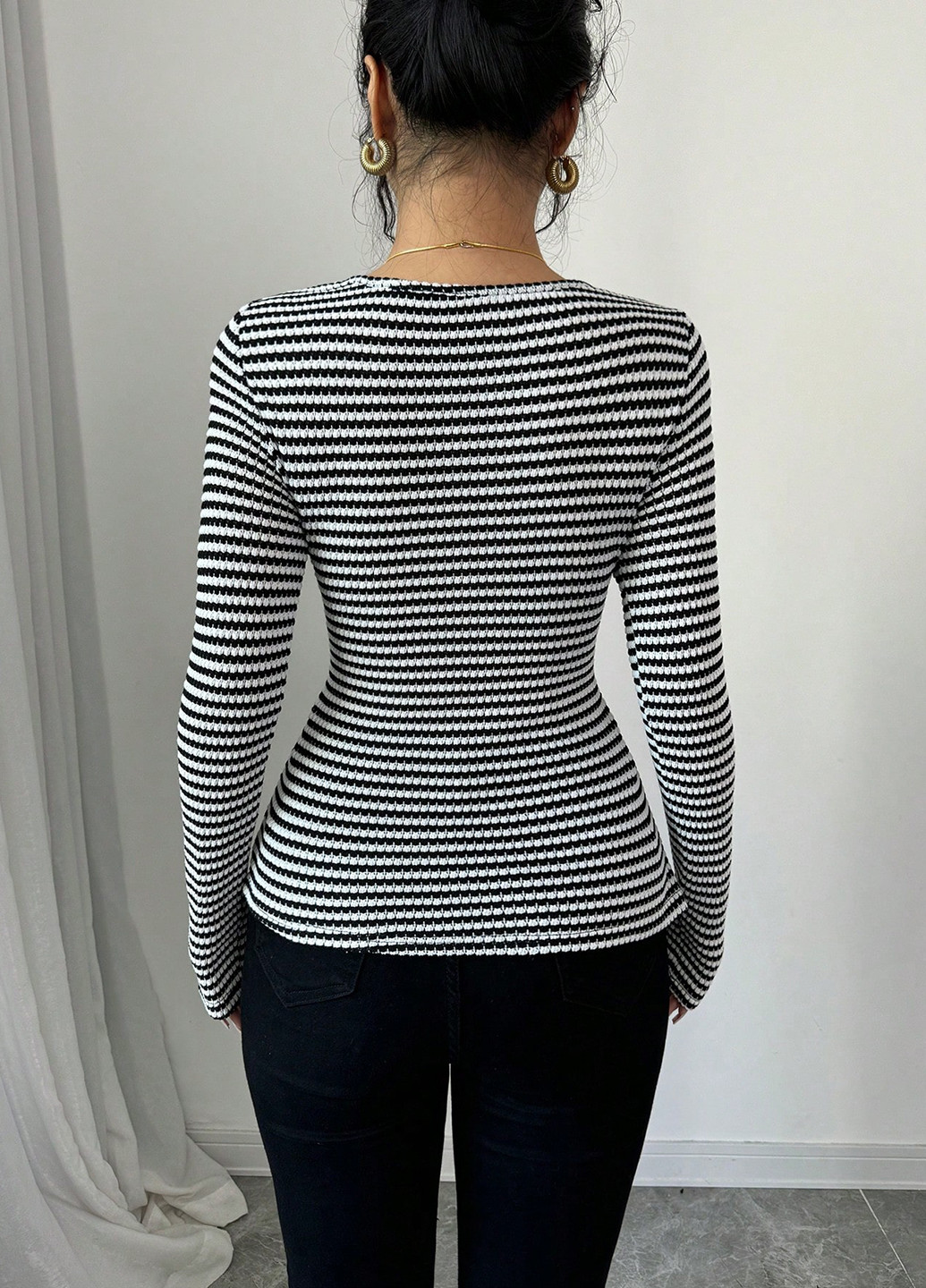 Чорно-біла блуза SHEIN