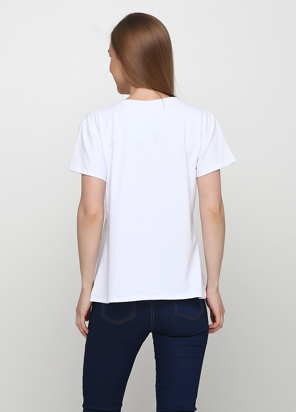 Белая летняя футболка Lucci