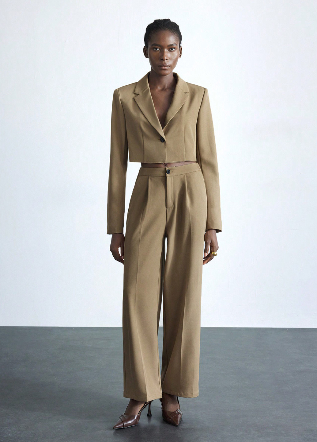 Темно-бежевый женский жакет SHEIN однотонный - демисезонный