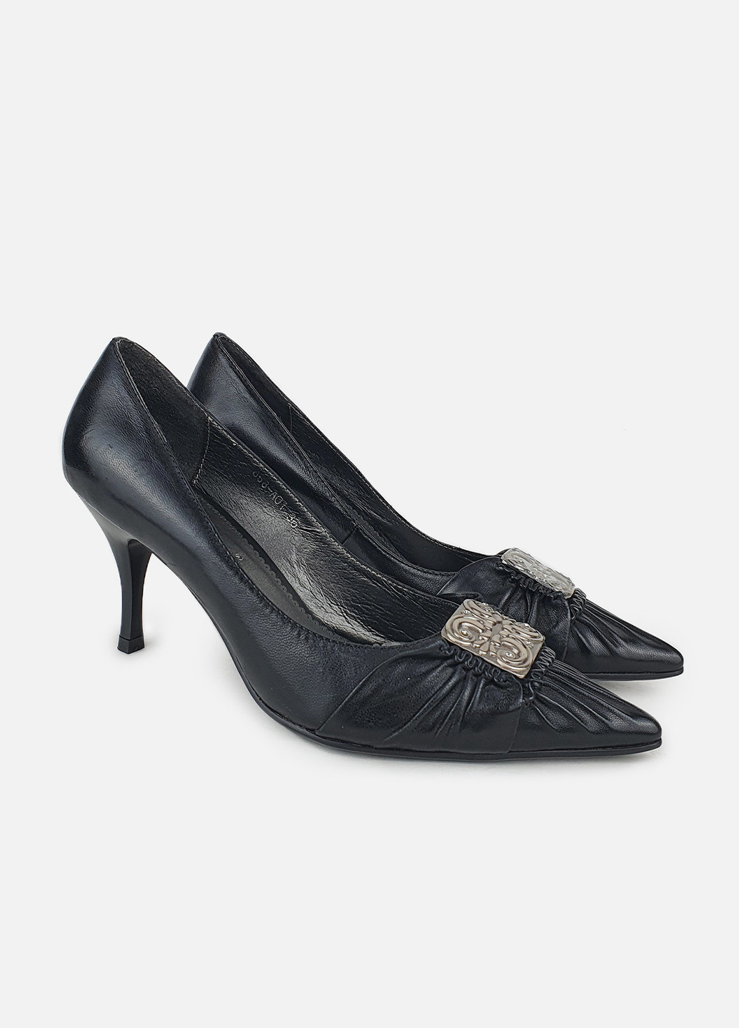 Женские туфли с острым носком черные кожаные на среднем каблуке Brocoli