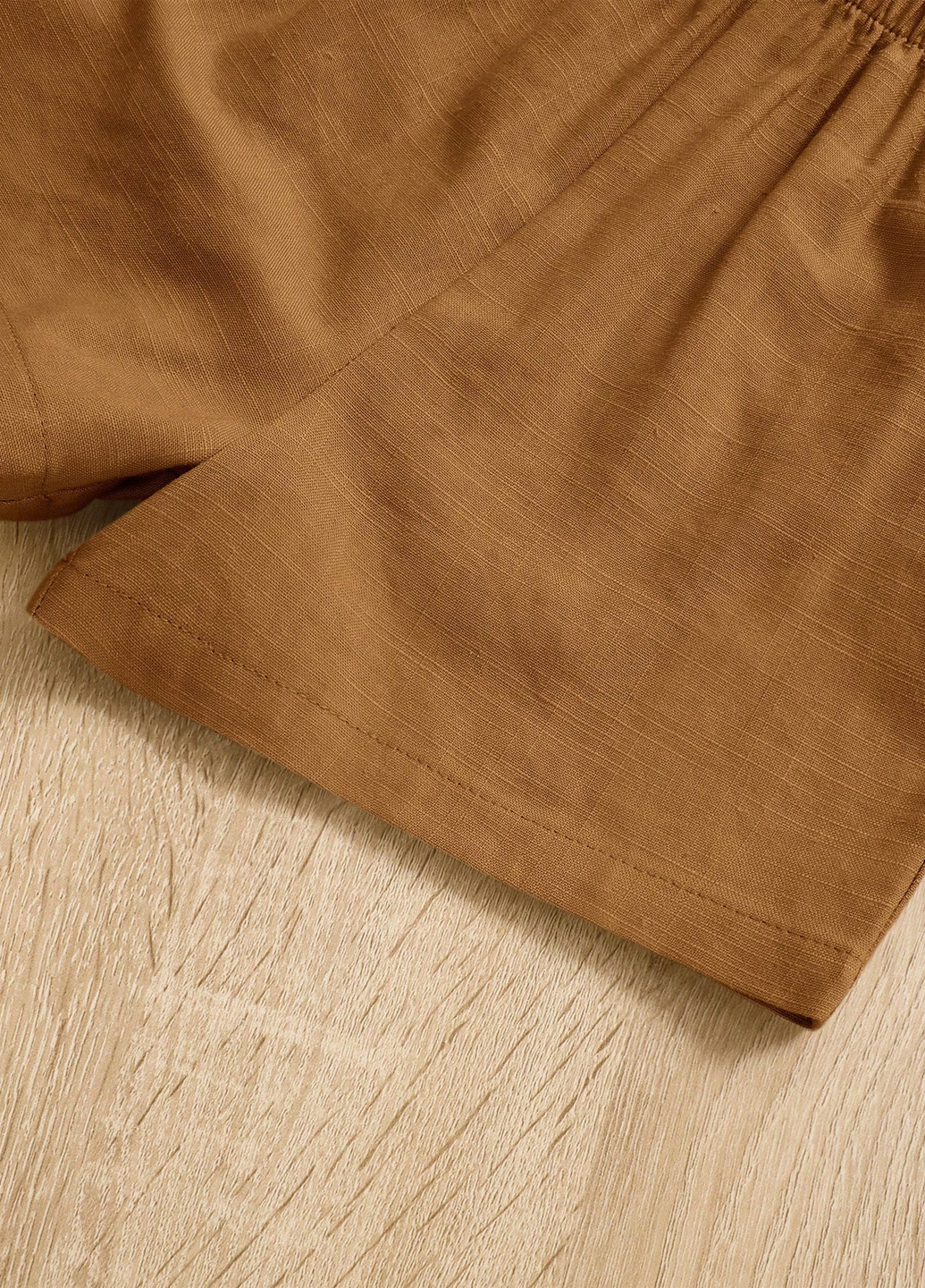 Комбинированный летний костюм (футболка, шорты) SHEIN