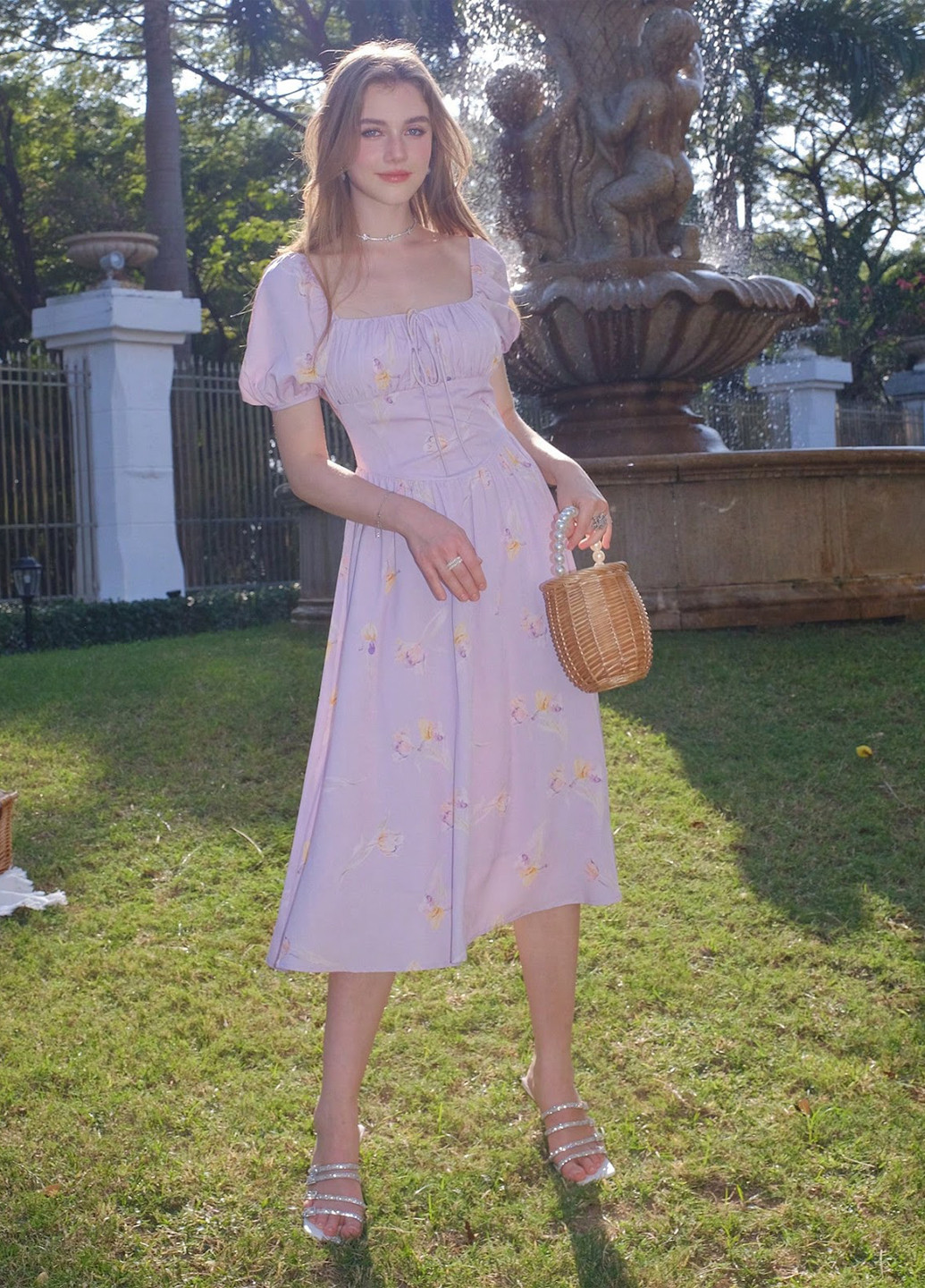 Светло-фиолетовое кэжуал платье клеш SHEIN с цветочным принтом