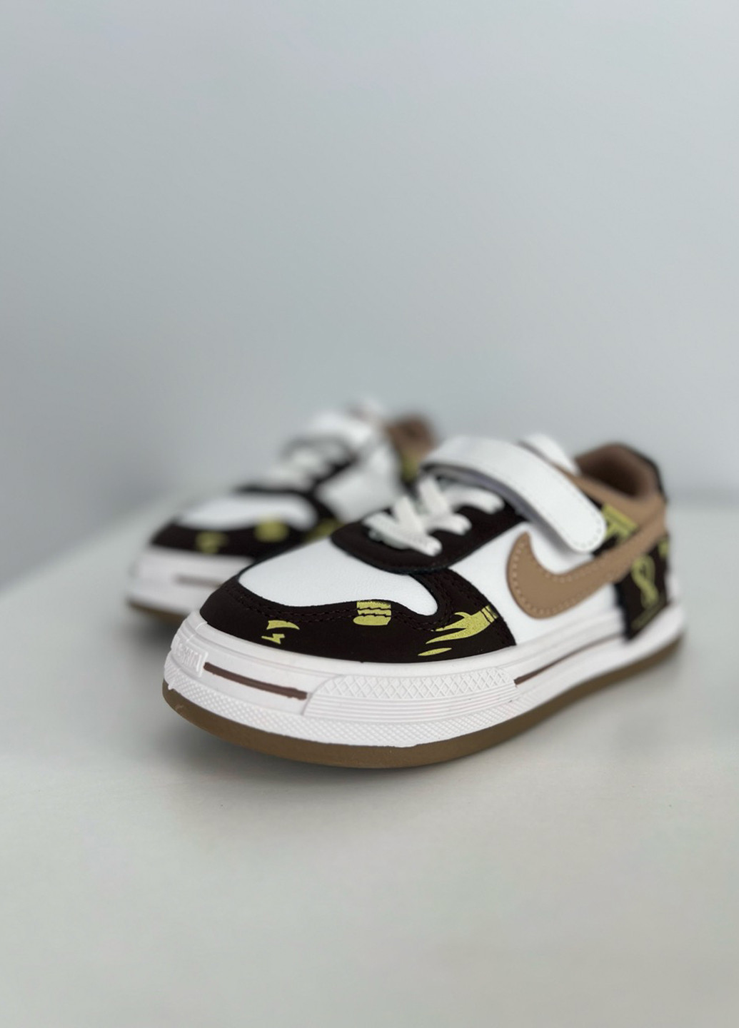 Комбіновані всесезон кросівки Paliament