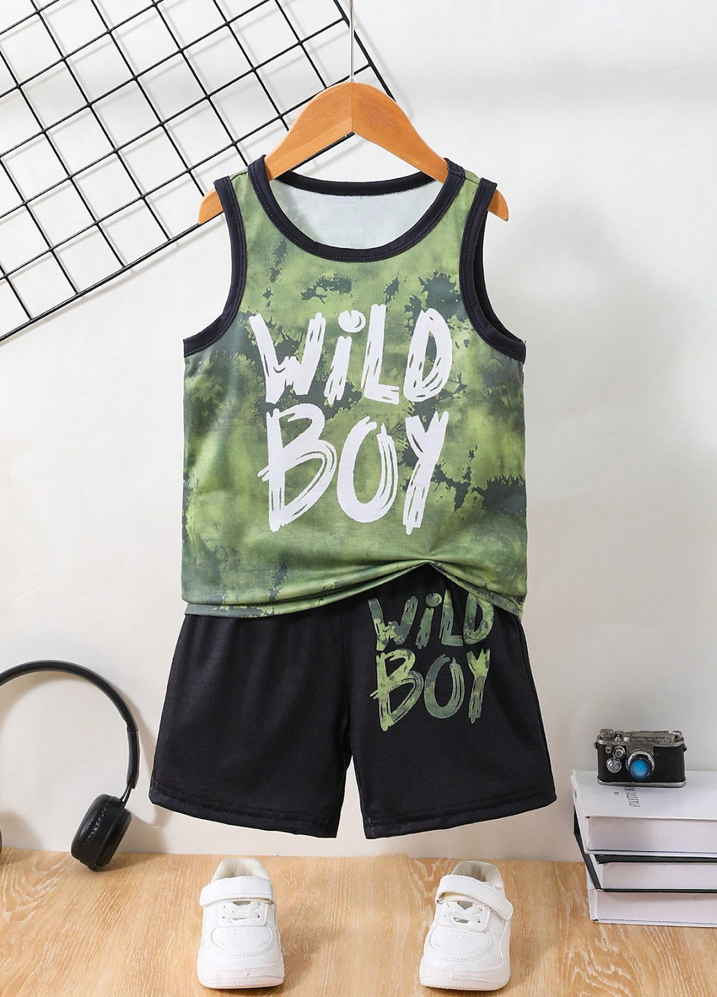 Комбінований літній костюм (майка, шорти) з шортами SHEIN