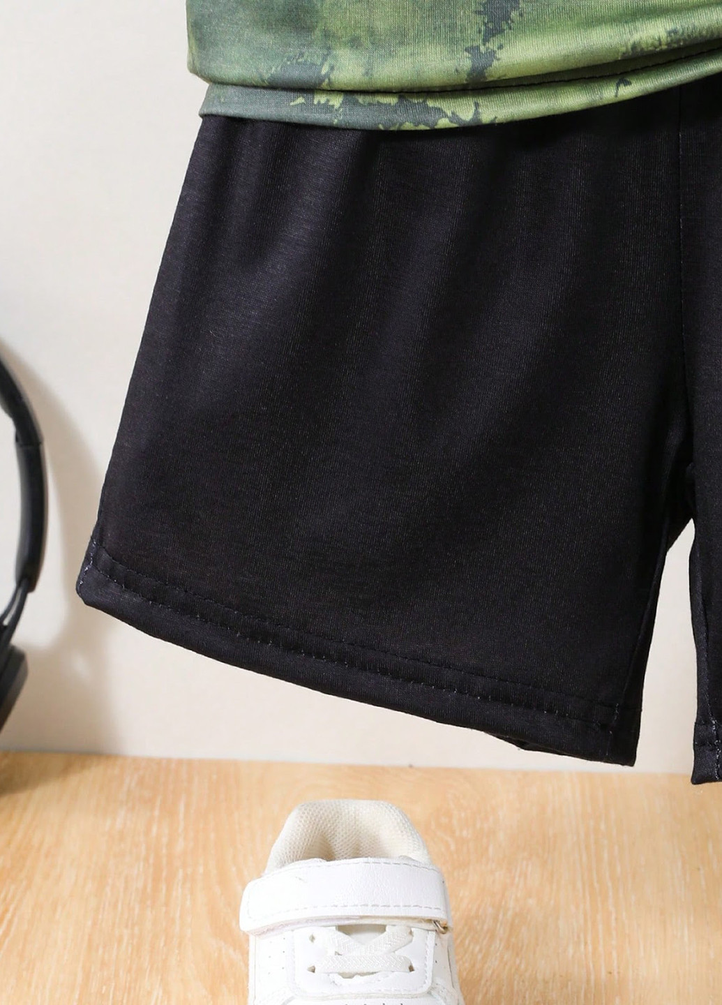 Комбінований літній костюм (майка, шорти) з шортами SHEIN