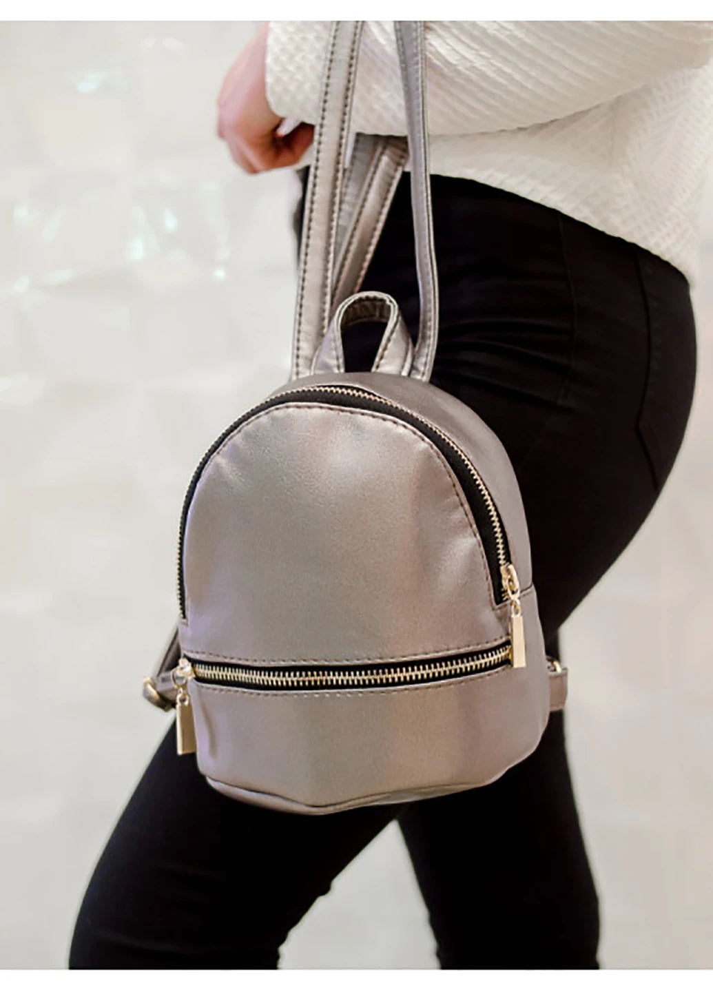 Жіночий рюкзак 19,5х16,5х9 см Sambag (242189157)