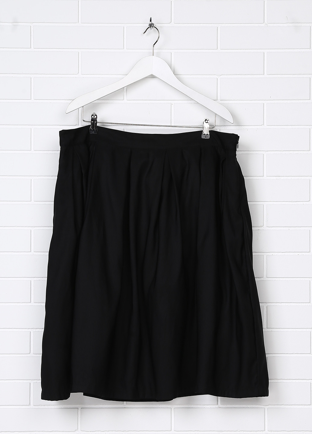 Черная кэжуал однотонная юбка Forever 21 клешированная