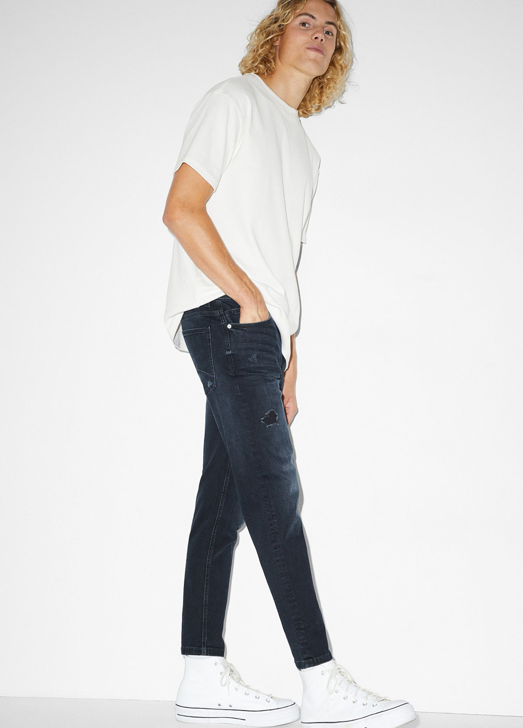 Темно-синие демисезонные зауженные, бойфренды джинсы C&A