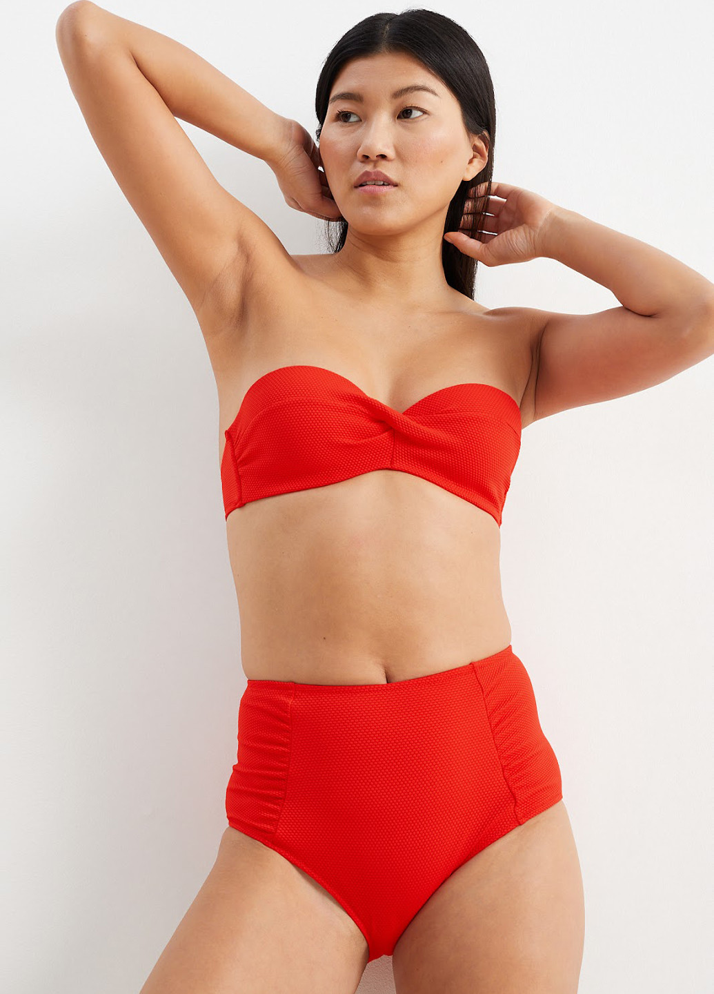 Красные купальные трусики-плавки однотонные C&A