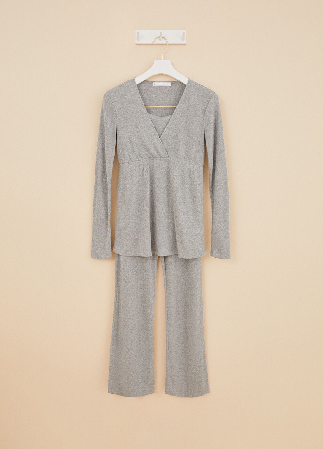 Светло-серая всесезон пижама для беременных (лонгслив, брюки) лонгслив + брюки Women'secret