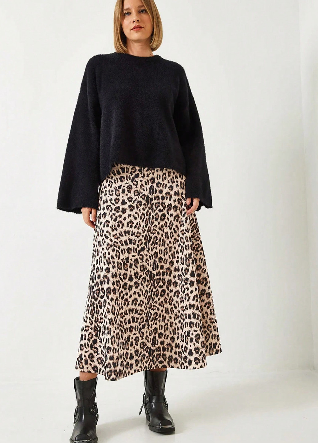 Бежевая кэжуал леопардовая юбка SHEIN клешированная