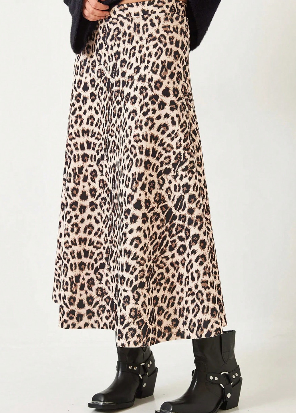 Бежевая кэжуал леопардовая юбка SHEIN клешированная