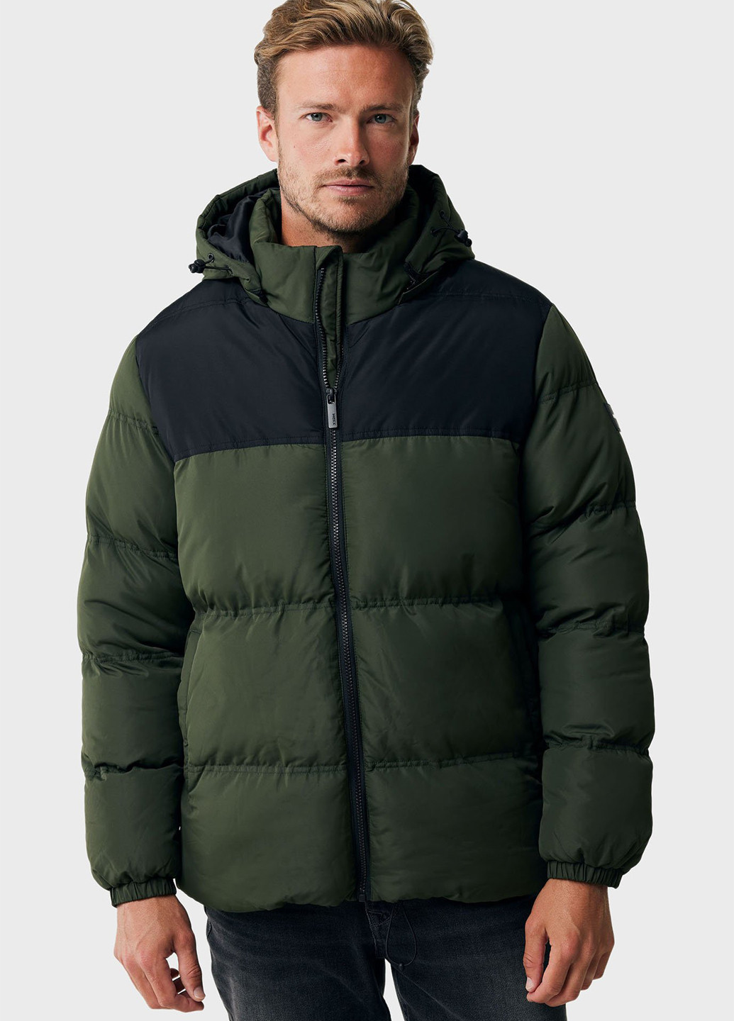 Зеленая зимняя куртка Mexx