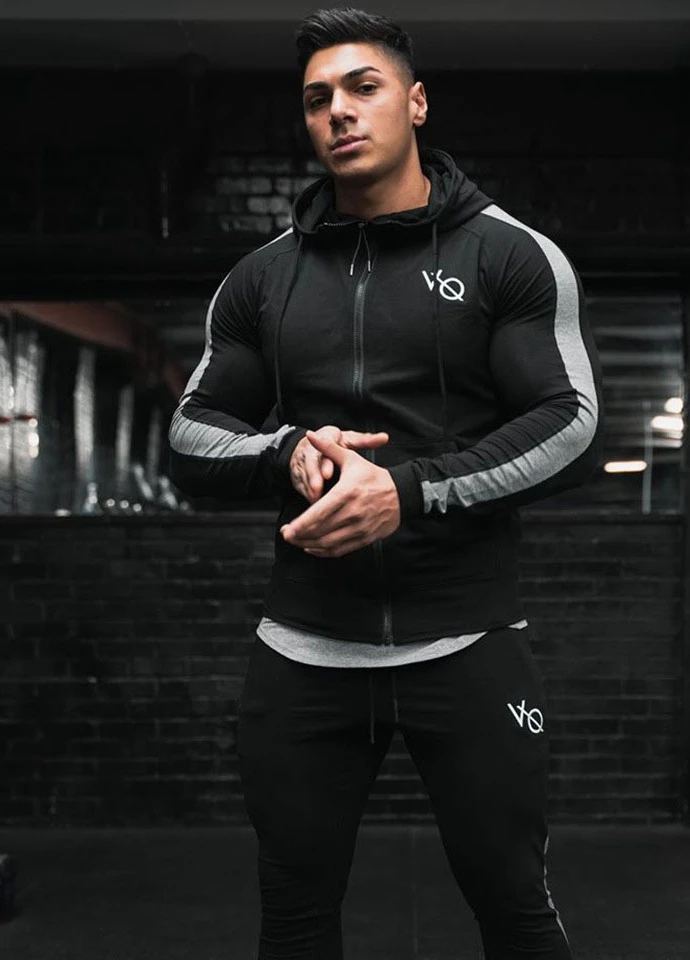 Чорний демісезонний спортивний костюм VQH