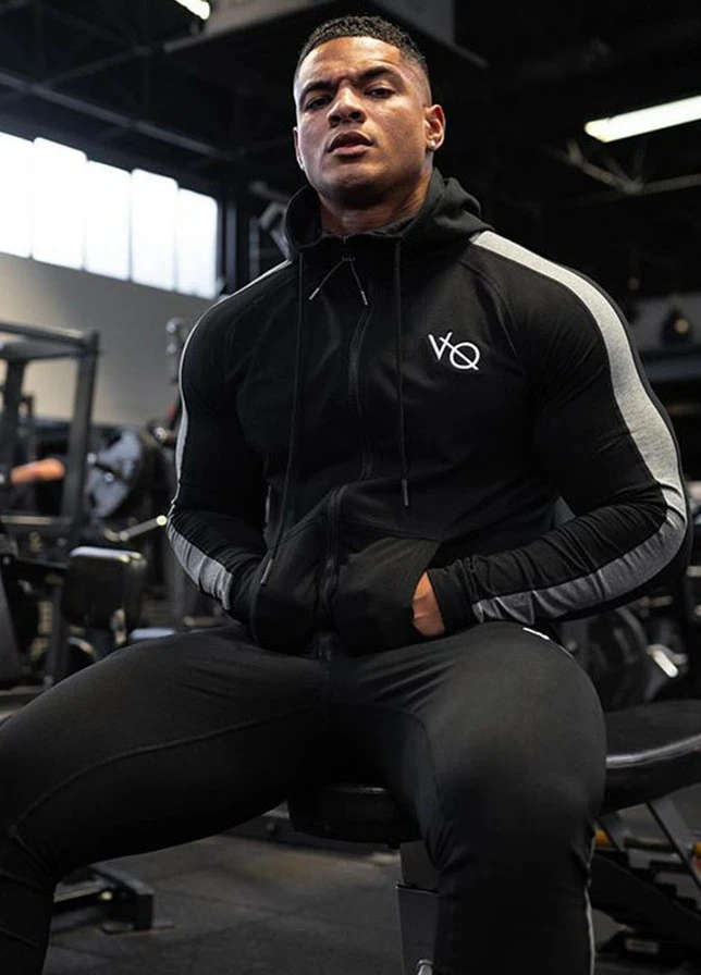 Чорний демісезонний спортивний костюм VQH