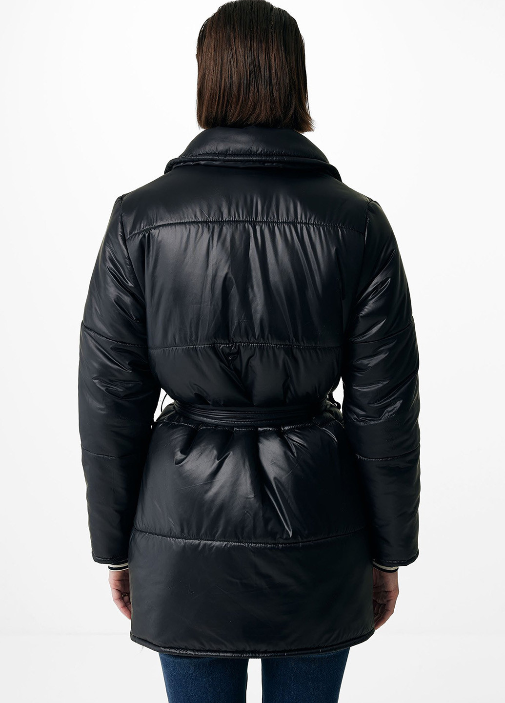 Черная зимняя куртка Mexx