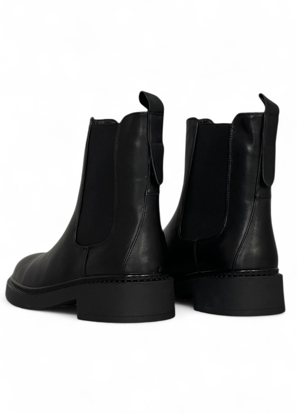 Зимние ботинки челси Melanda.M без декора