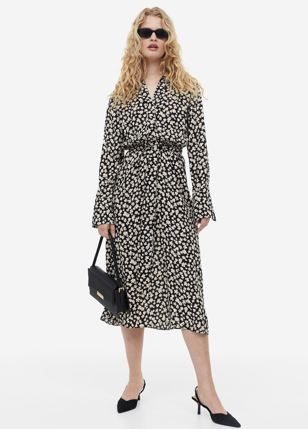 Чорно-білий кежуал сукня сукня-сорочка H&M з квітковим принтом