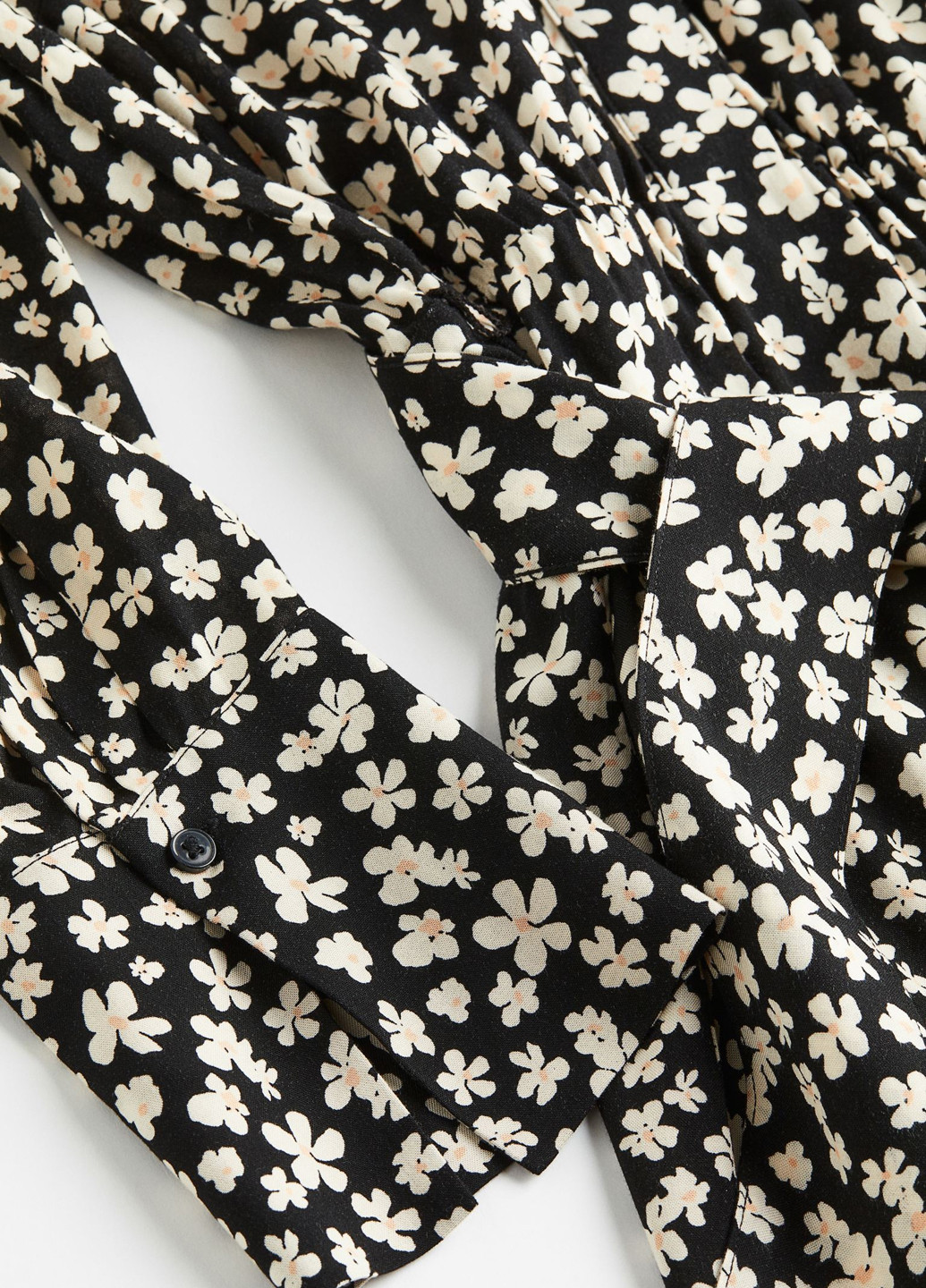 Чорно-білий кежуал сукня сукня-сорочка H&M з квітковим принтом