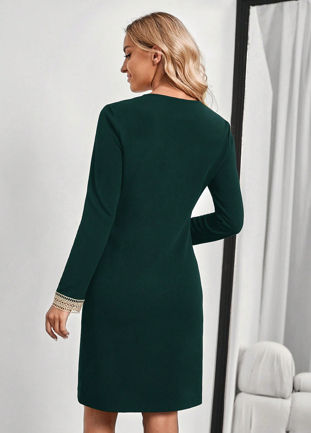 Темно-зеленое кэжуал платье силуэтная SHEIN однотонное