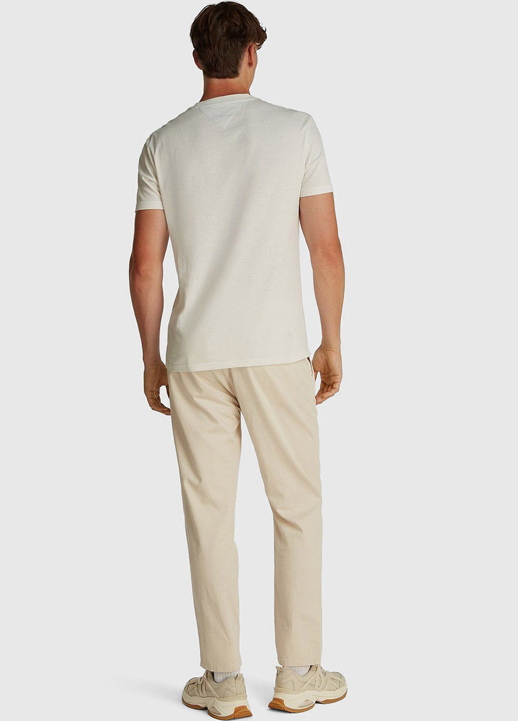 Молочна футболка Tommy Jeans