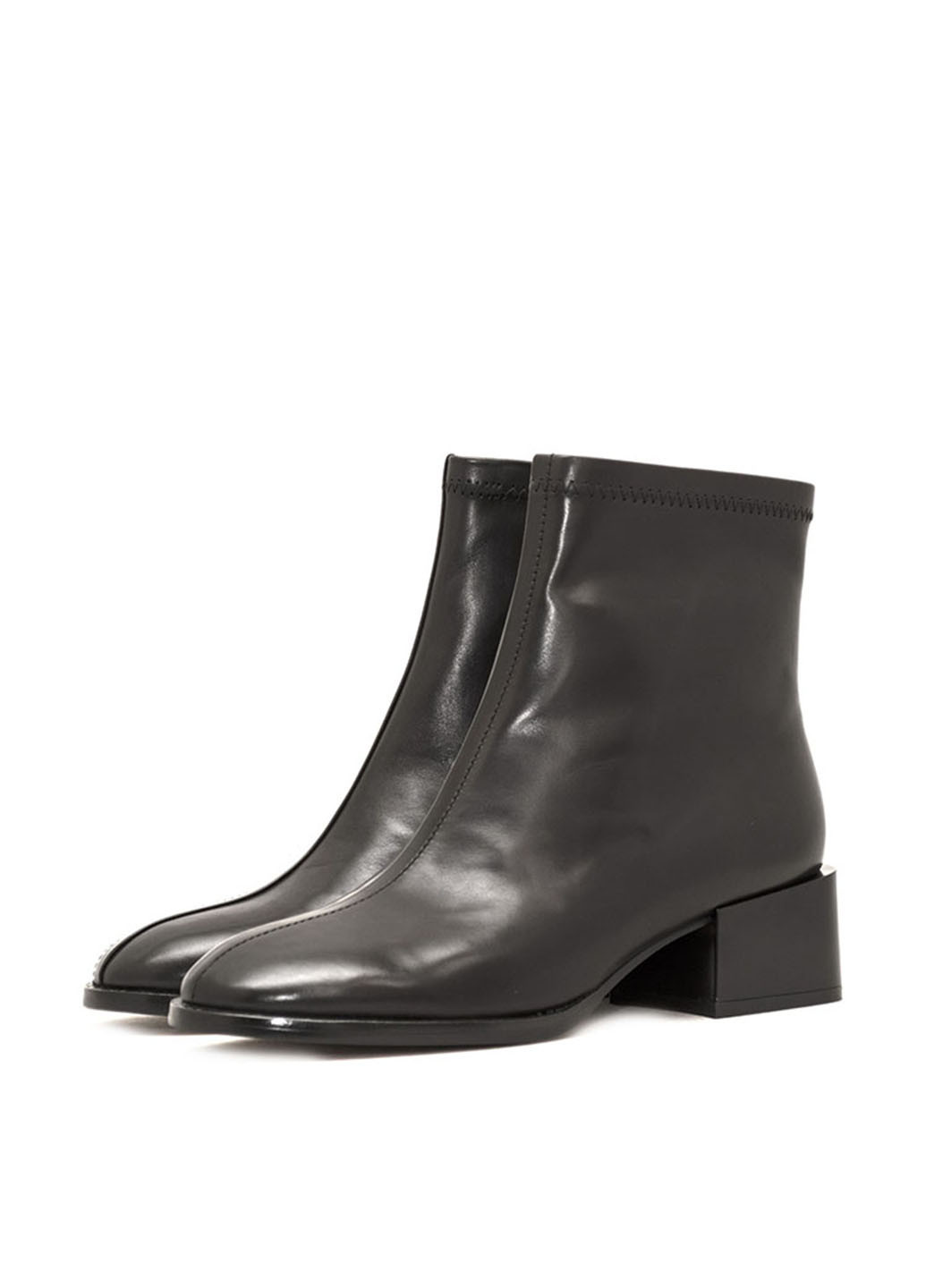 Осенние ботинки Wit Mooni без декора