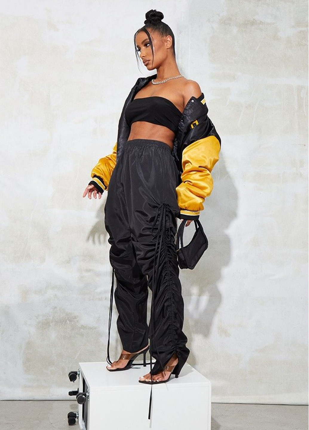 Штани PrettyLittleThing (322093076)