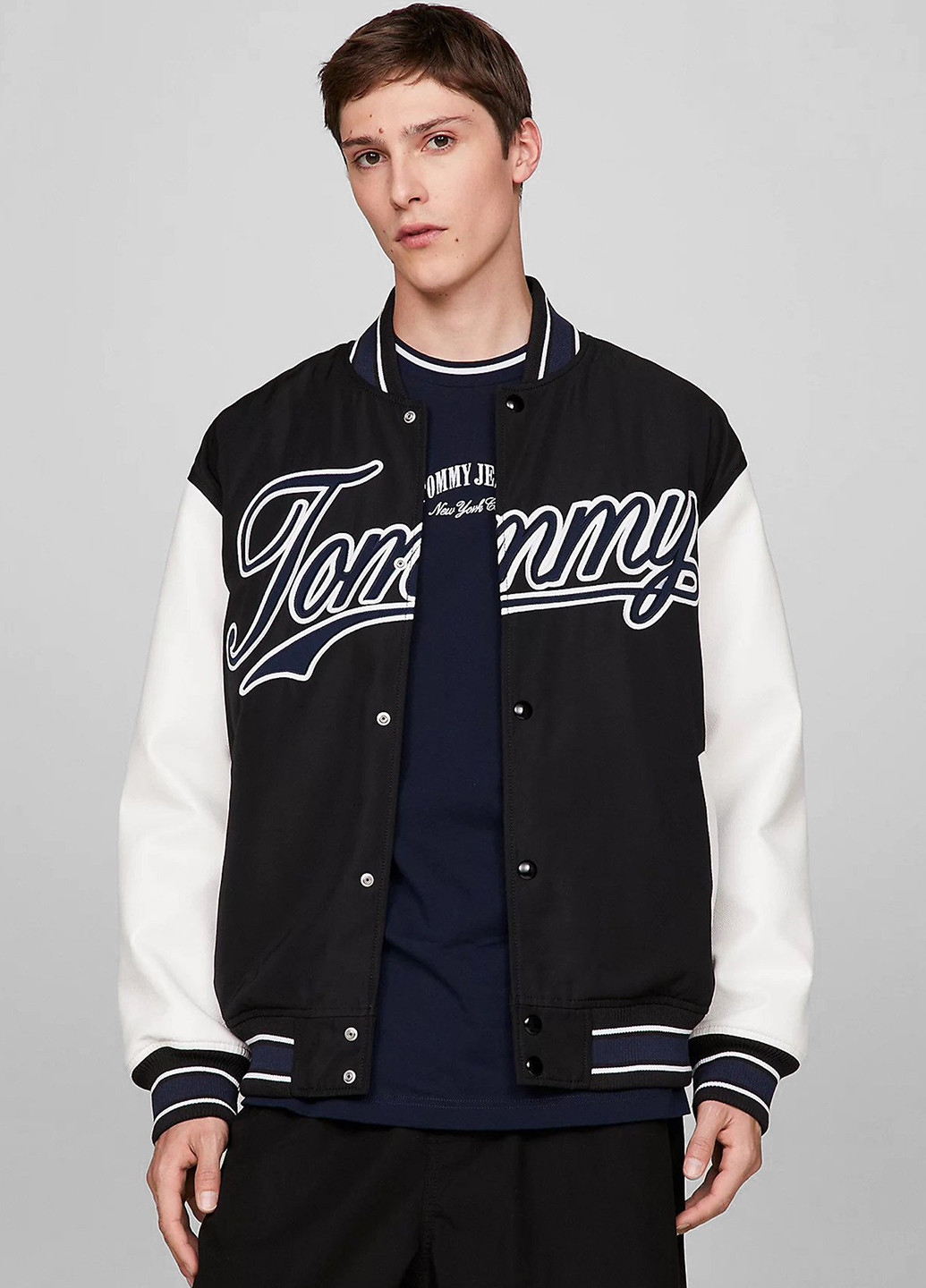 Бомбер Tommy Jeans на кнопках (307091588)