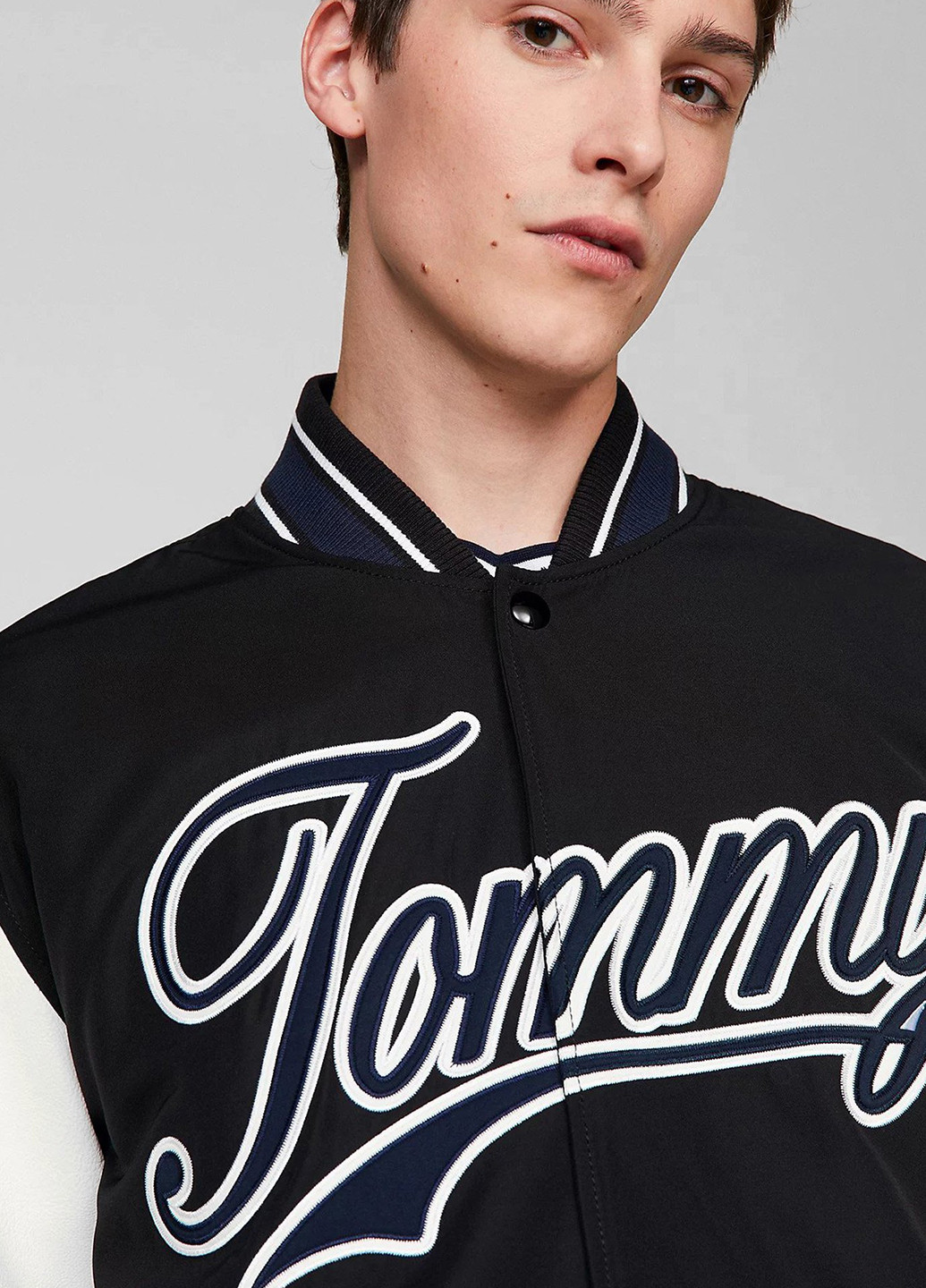 Бомбер Tommy Jeans на кнопках (307091588)