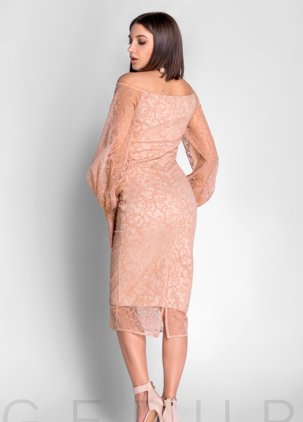Бежевое вечернее трендовое вечернее платье Gepur однотонное