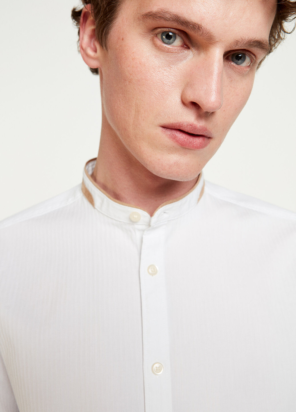 Белая кэжуал рубашка однотонная Springfield