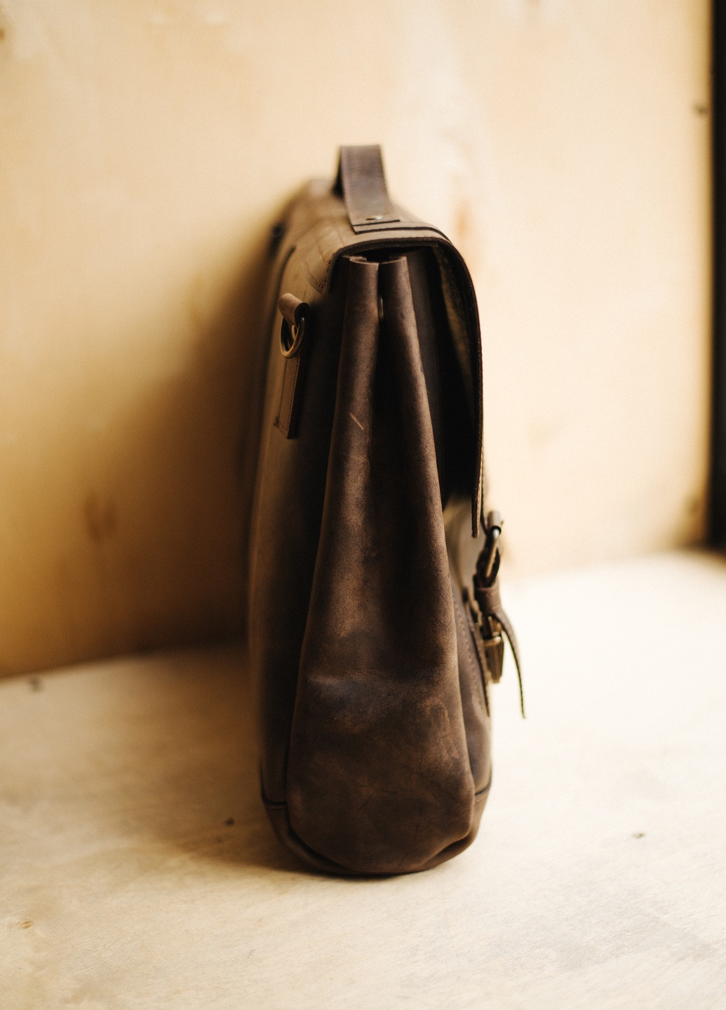 Мужская сумка для документов или ноутбука ручной работы из натуральной винтажной кожи синего цвета Boorbon (253449137)