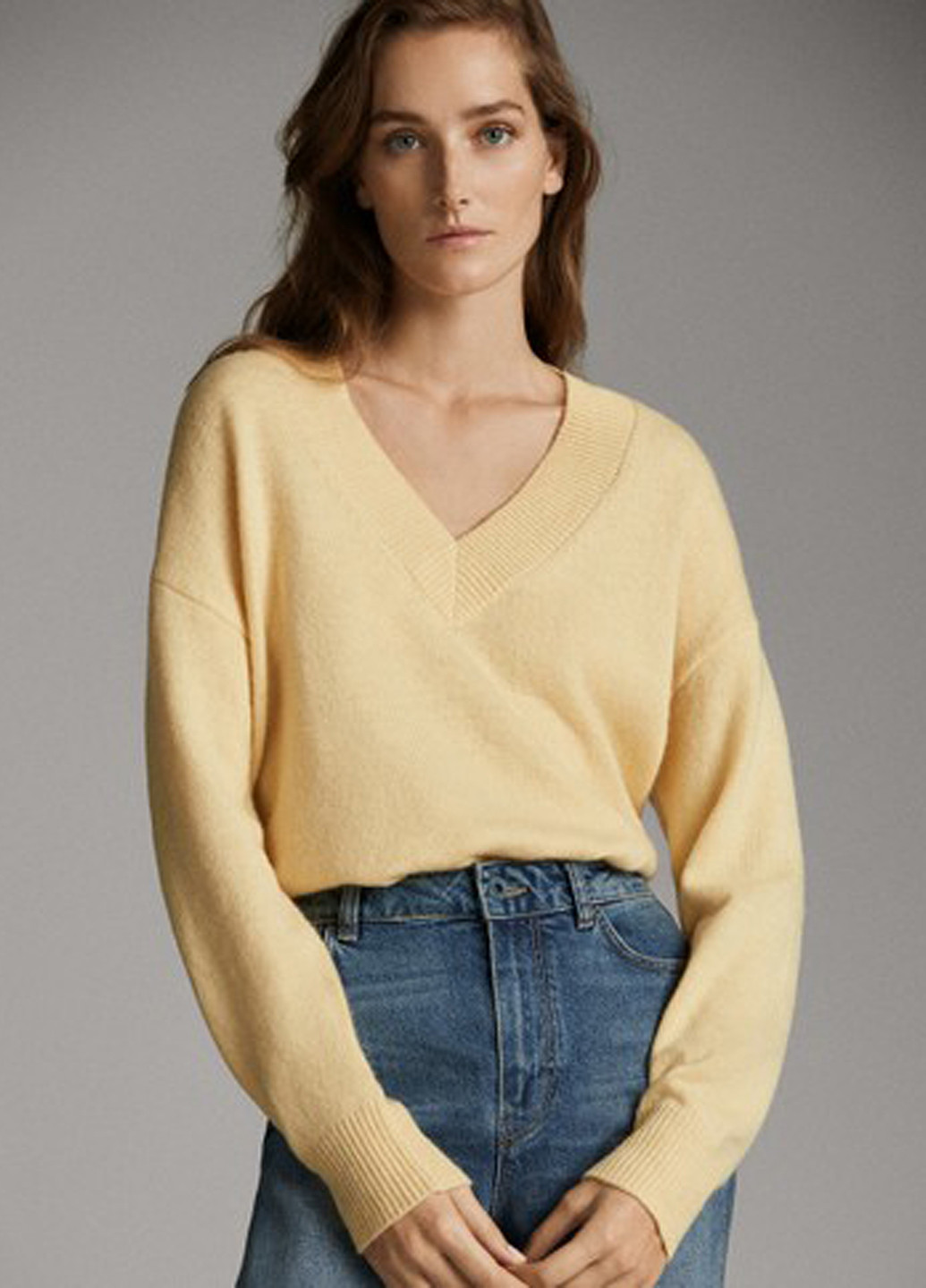 Желтый демисезонный пуловер пуловер Massimo Dutti