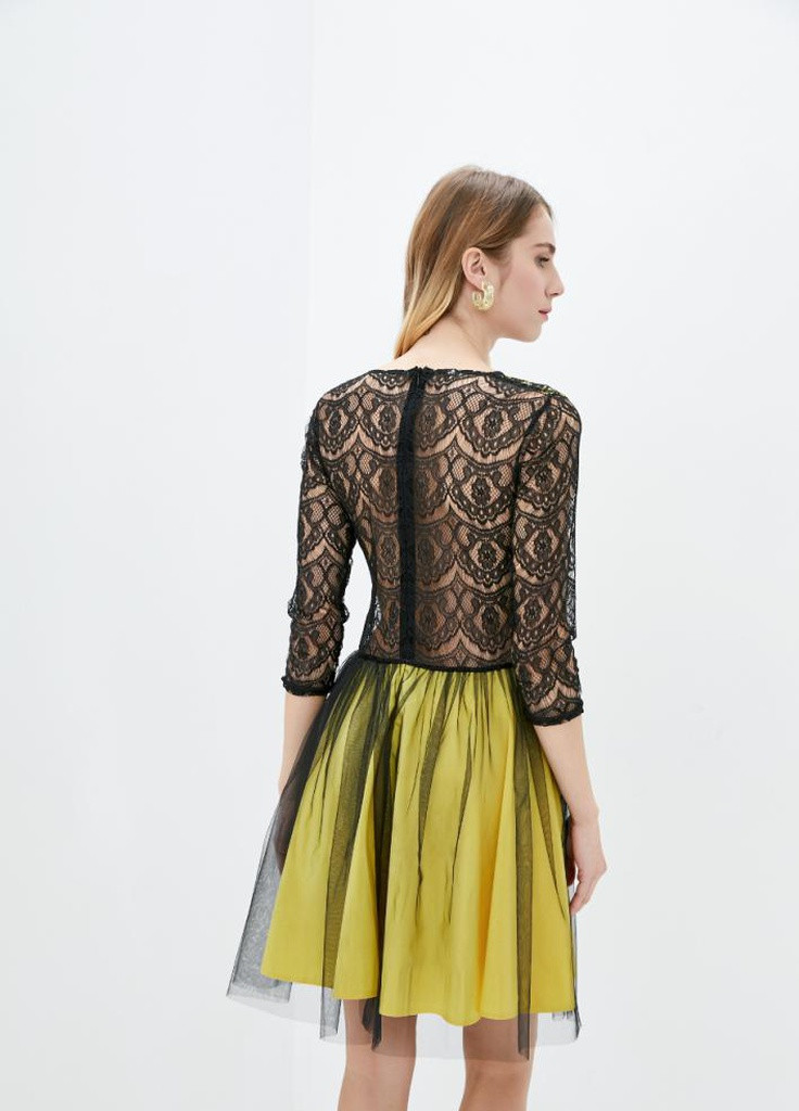 Желтое коктейльное вечернее женское платье с кружевом и пышной юбкой с фатином клеш Podium однотонное