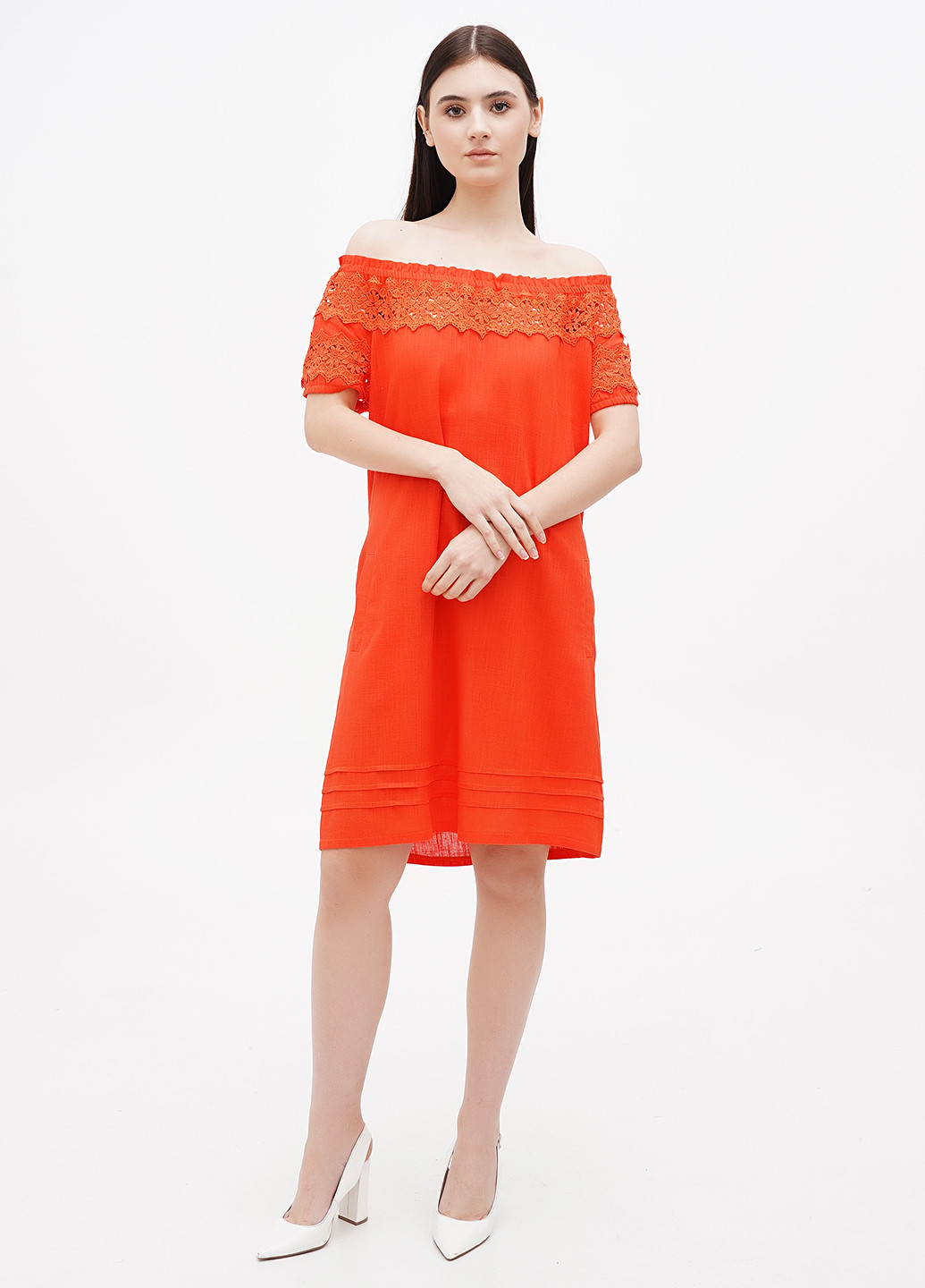 Оранжевое кэжуал платье с открытыми плечами Ruta-S однотонное