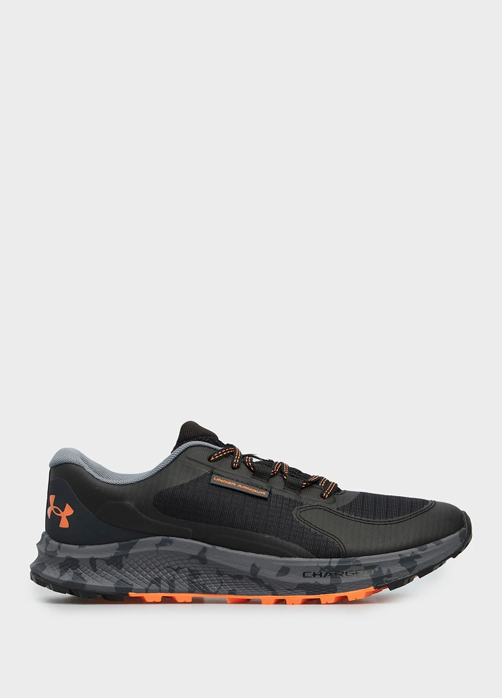 Черные демисезонные кроссовки Under Armour